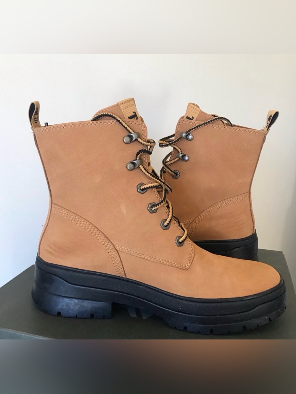 Timberland Malynn EK Mid Waterproof Platform Lace-up Ankle Boots, size 10